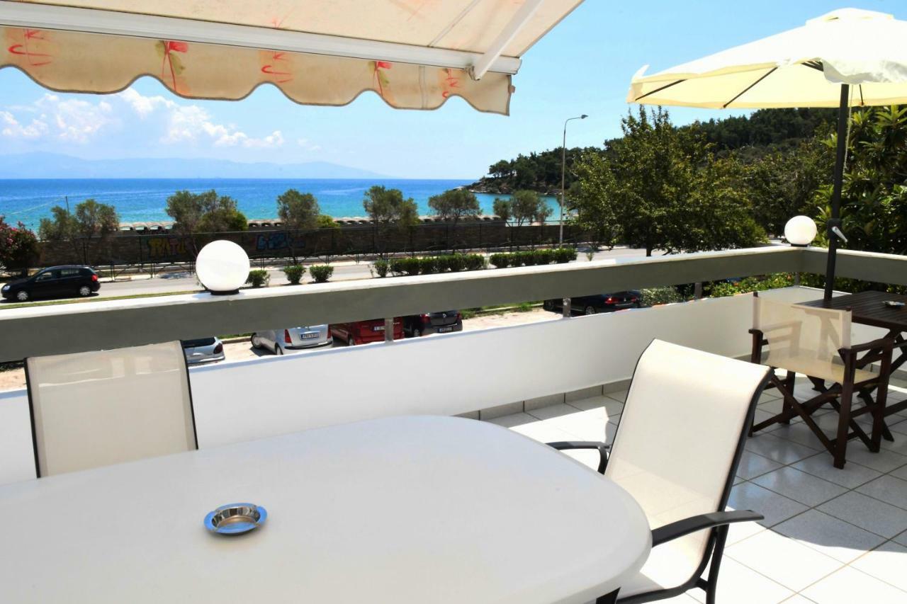 Mariza'S Apartment Kavala Bagian luar foto