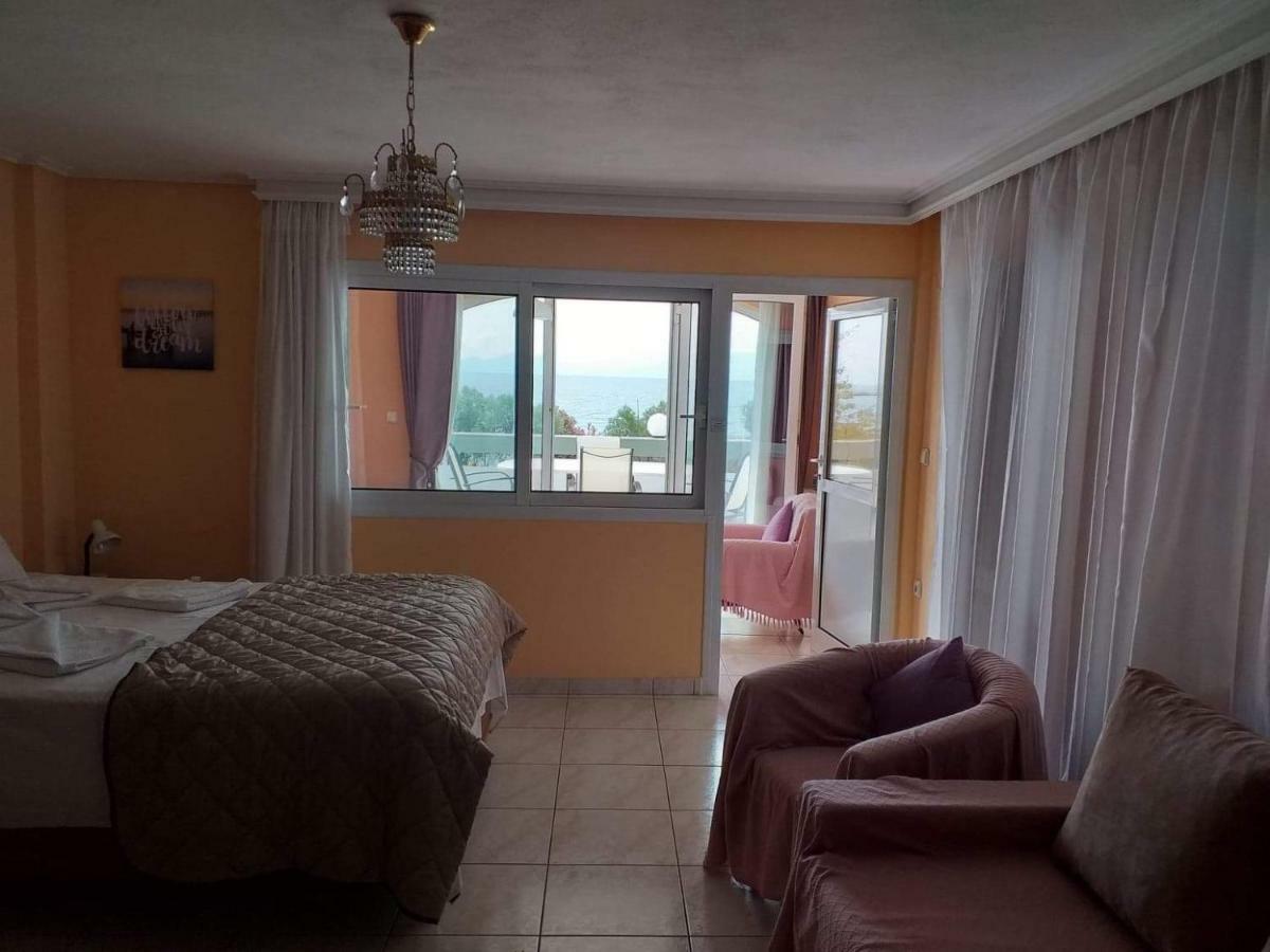 Mariza'S Apartment Kavala Bagian luar foto